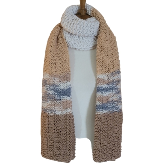 Vintage -‎ Handmade Knitted Crochet Large Scarf - Picture 1 of 5